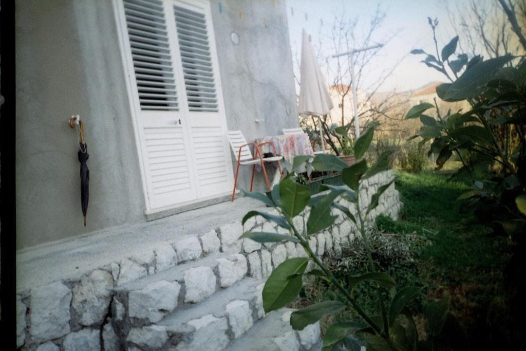 Family House Lise Apartment Млини Екстериор снимка