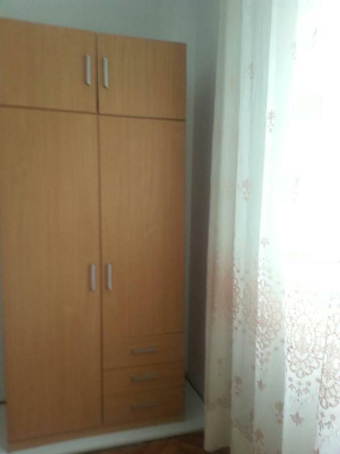 Family House Lise Apartment Млини Екстериор снимка